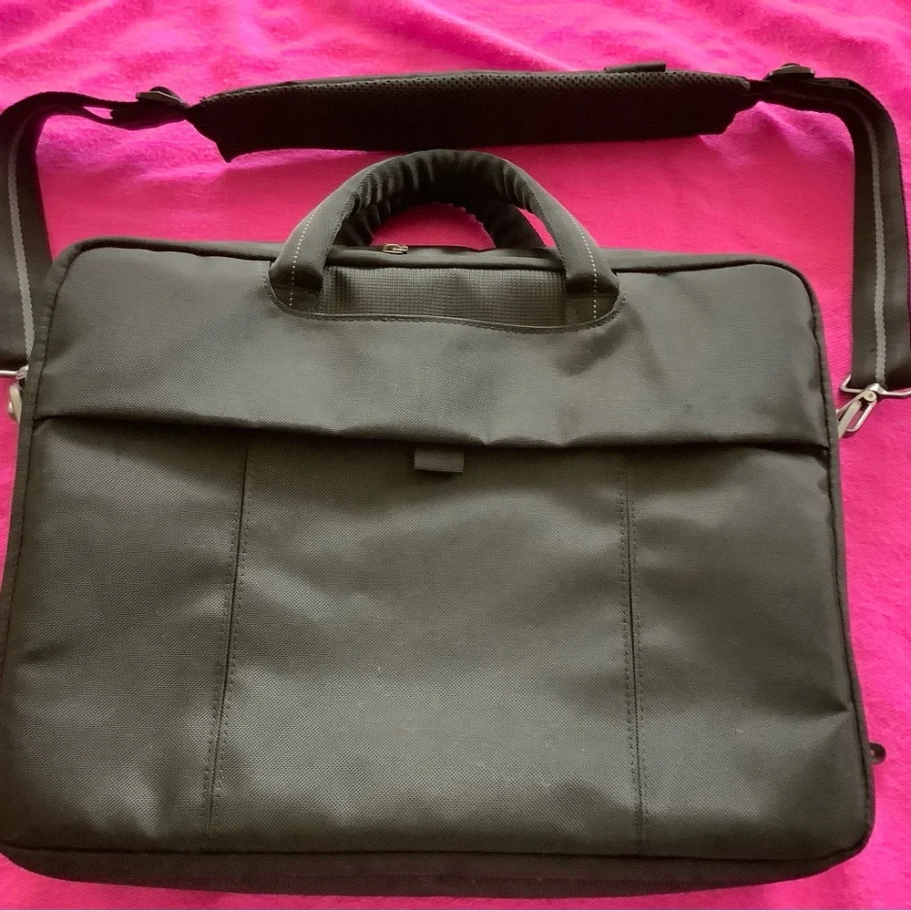 Dell Laptop Carrying Case