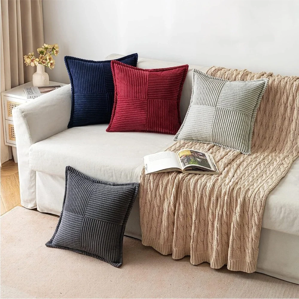 West Elm 🌸beautiful pillowcase