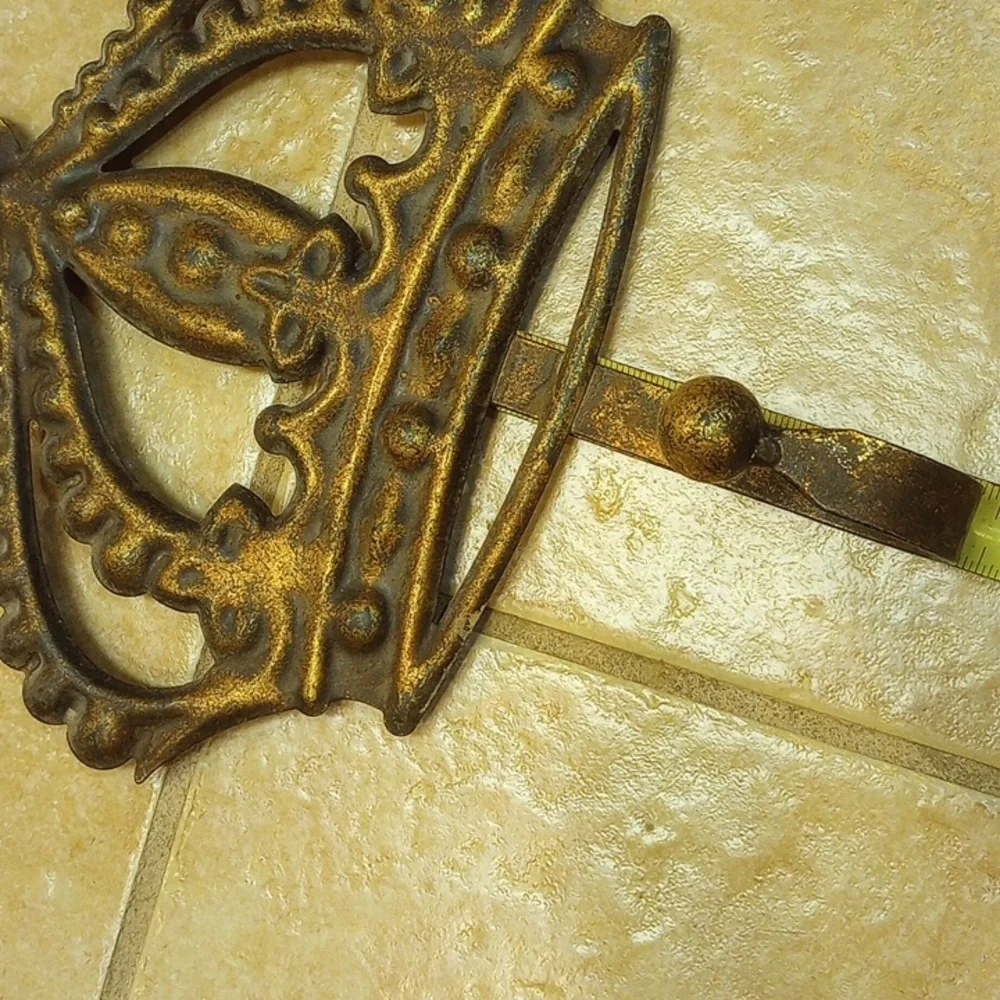 N/A medieval style