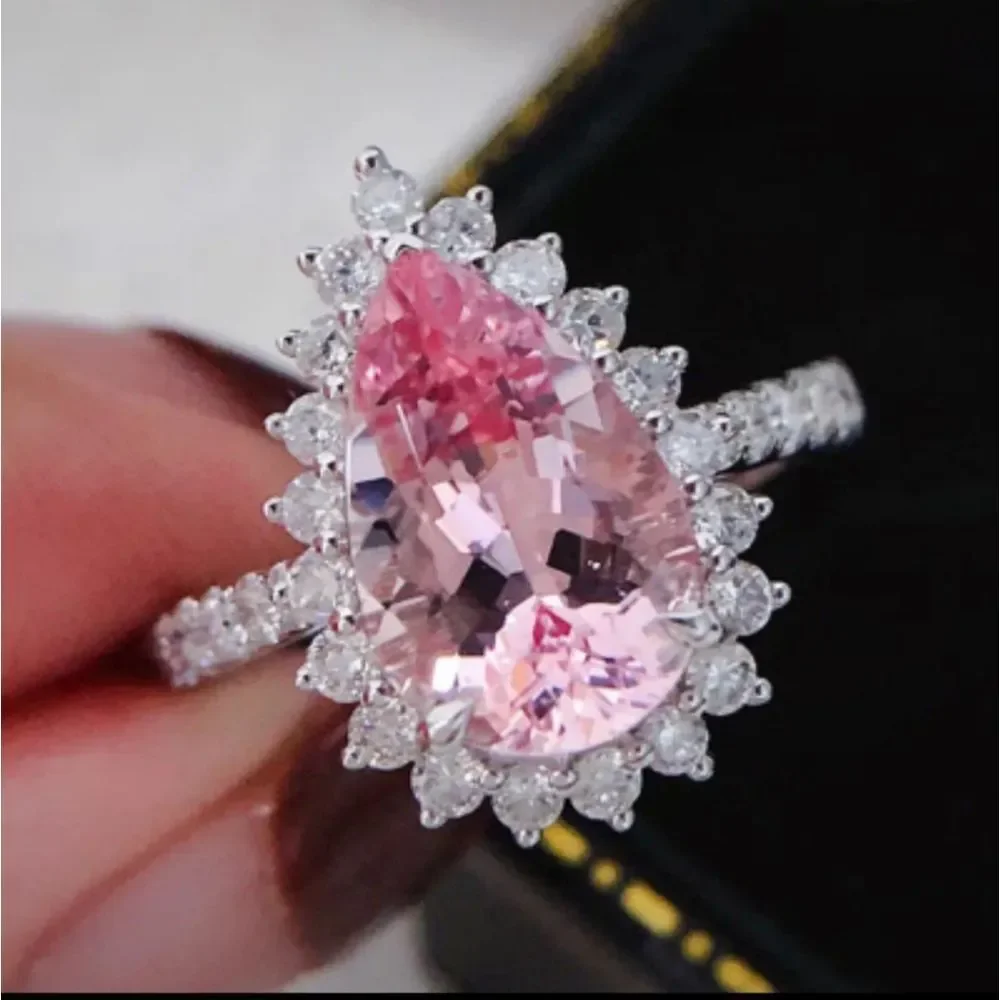 💍 Elegant Princess Engagement Rings For Bride Jewelry Romantic Pink Crystal