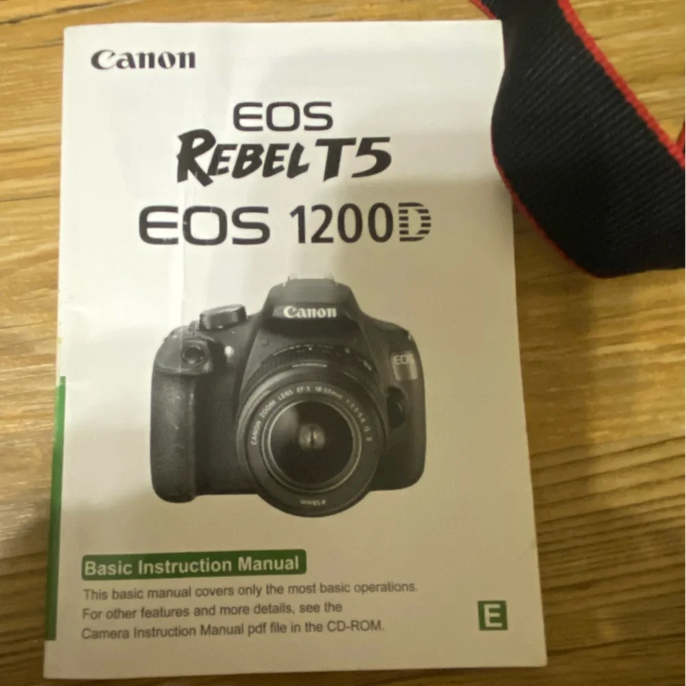 Canon Rebel T5 EOS 1200D