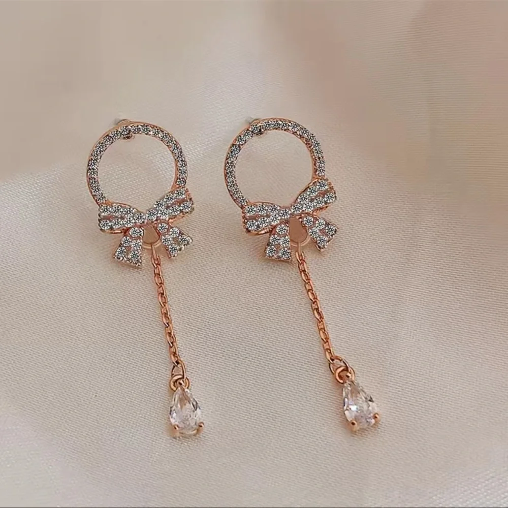 N/A introducing elegant