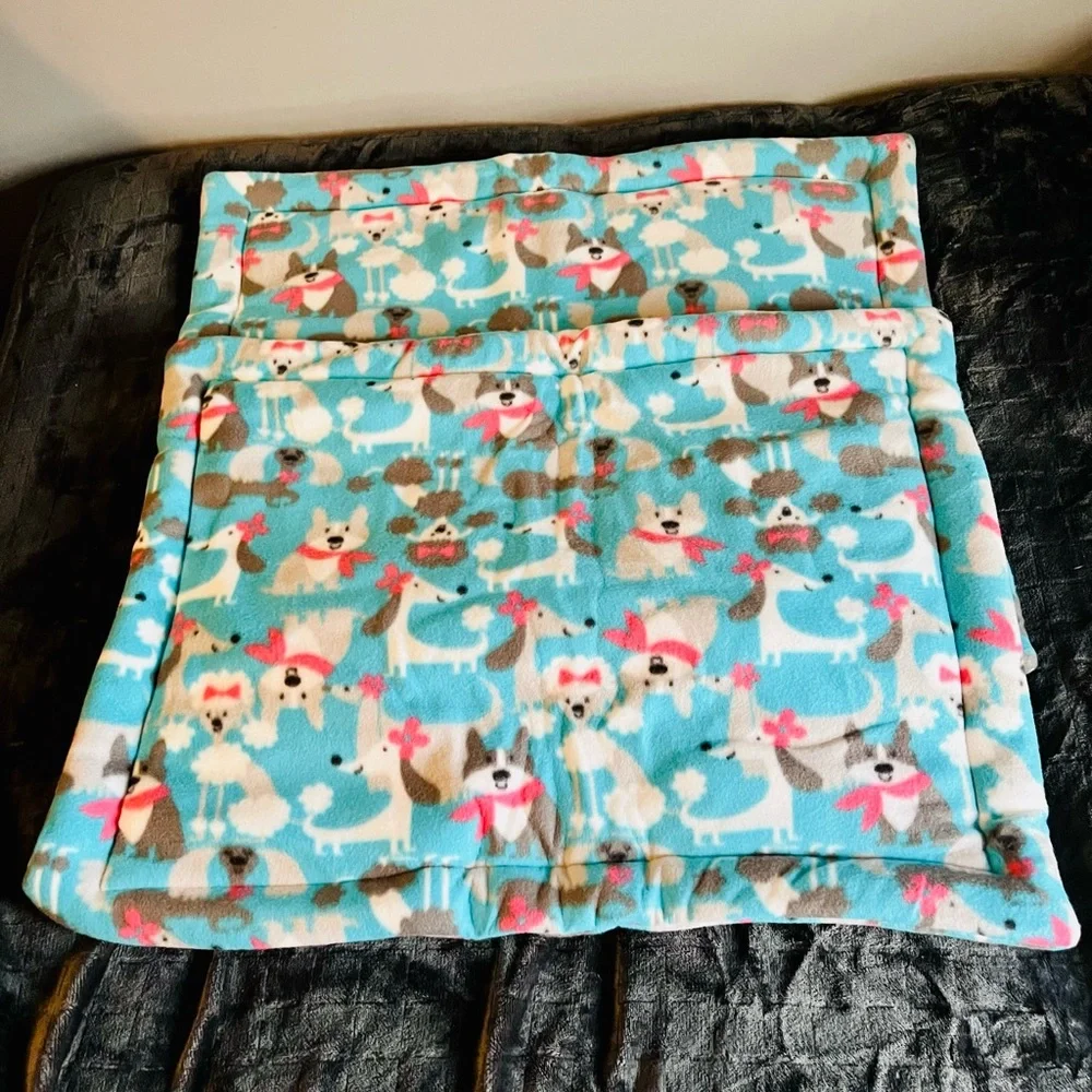 New, Plush, fleece dog bed Blue/Teal Color, Assorted Breed Bed!