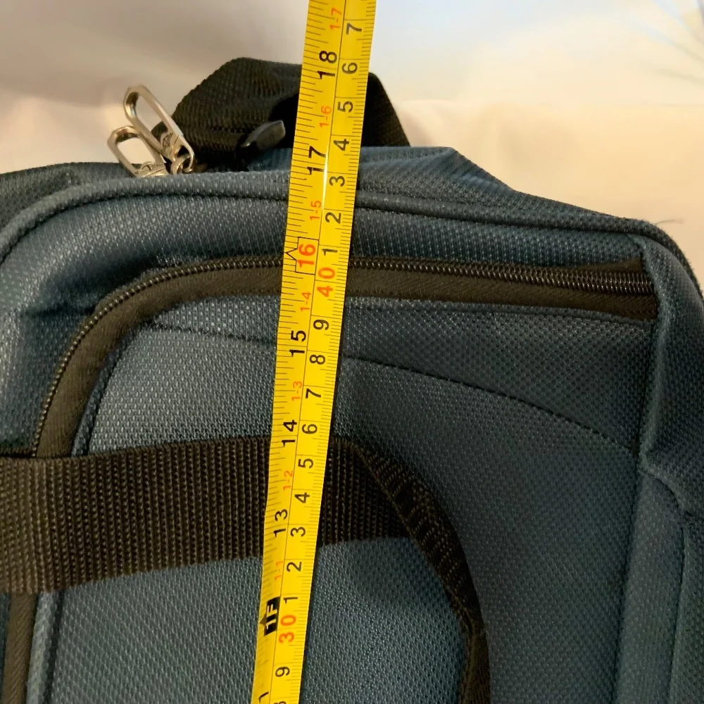 Dockers Travel Shoulder Carry-On Laptop Bag in Blue