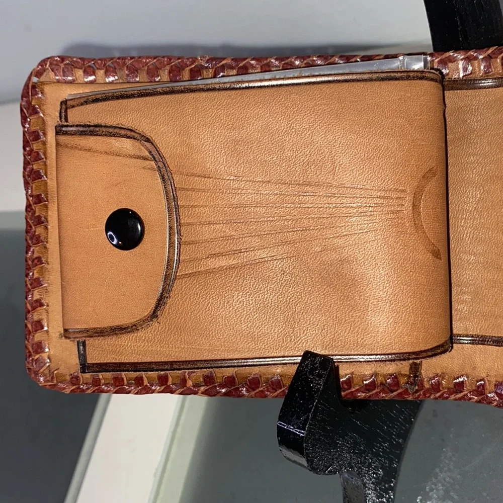 Vintage Tooled Leather Horse & Barn Country Western Wallet Billfold