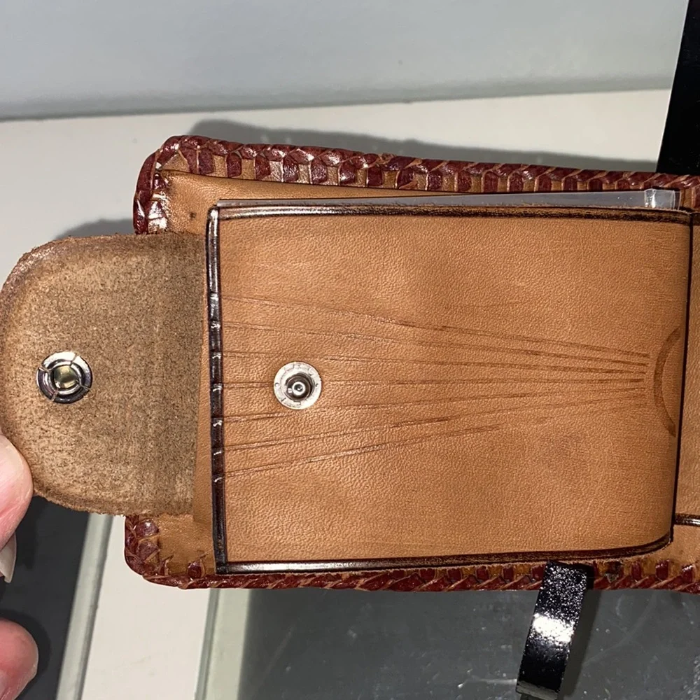 Vintage Tooled Leather Horse & Barn Country Western Wallet Billfold