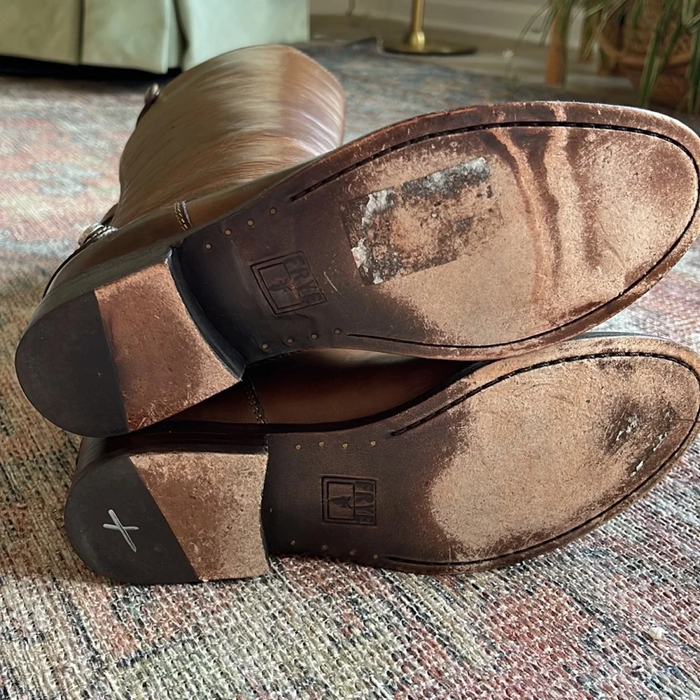 Frye Melissa Button Back Zip