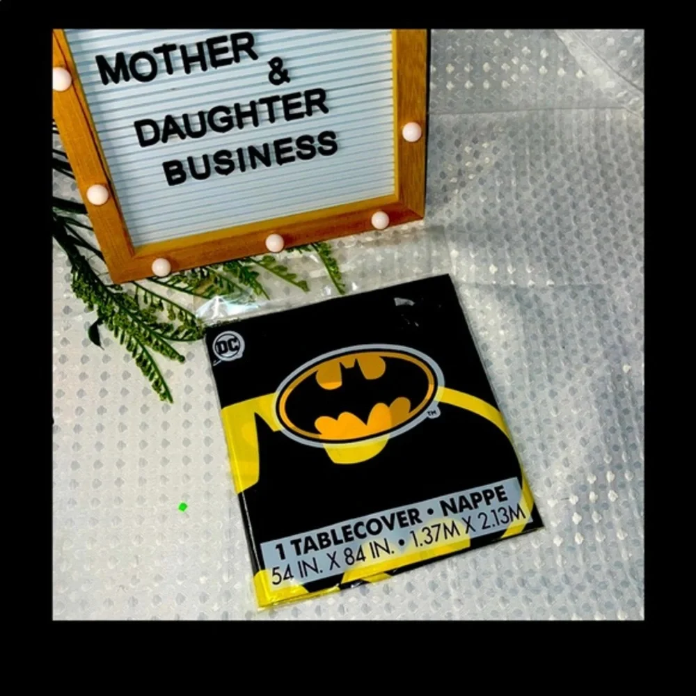 Batman tablecover 54 in x 84 in. 🦇
