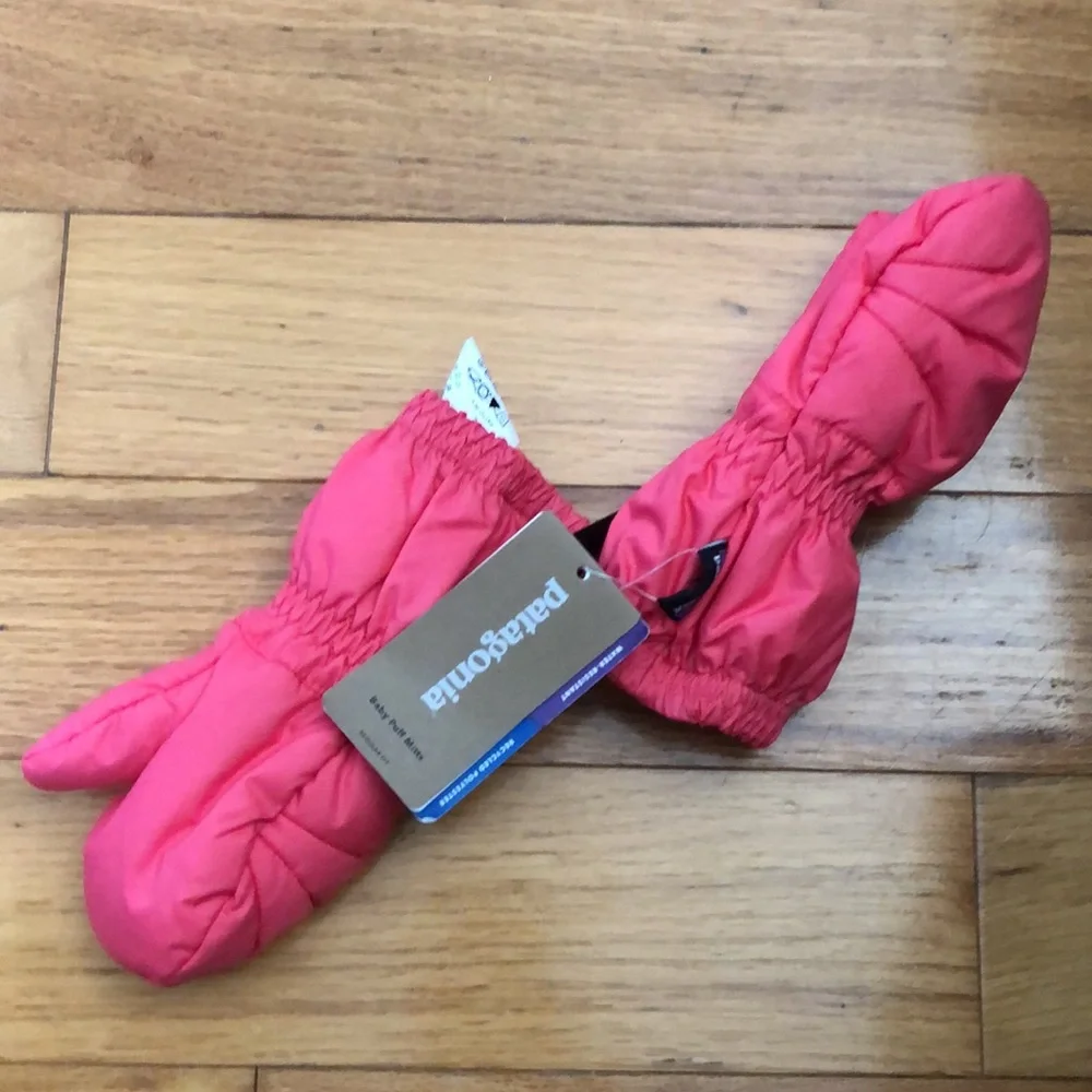 Pink mittens Patagonia 3-6m Baby Puff