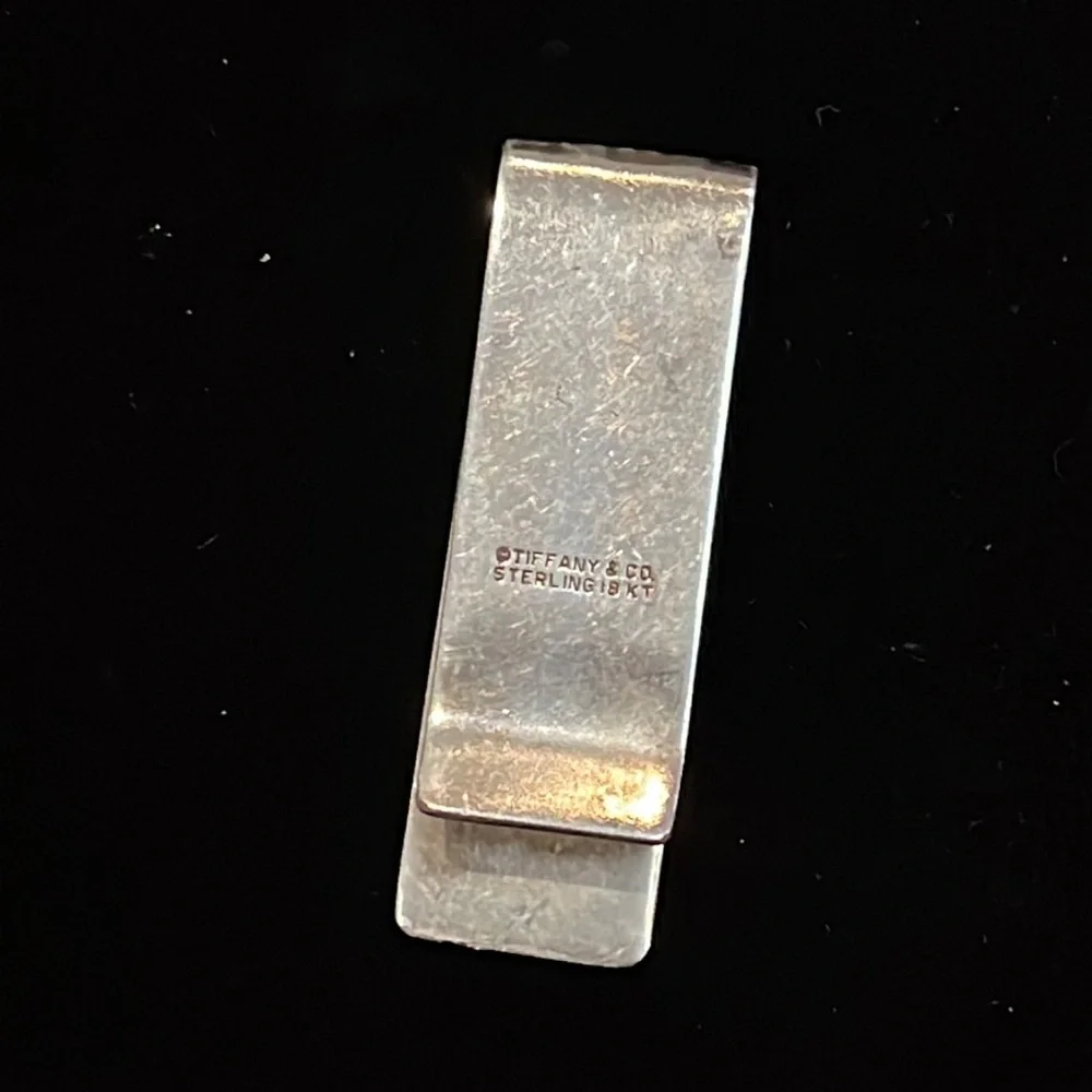 Tiffany & Co. used natural