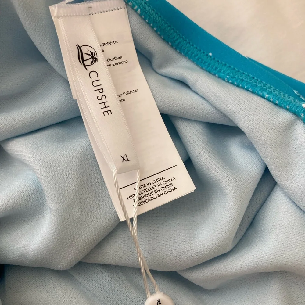 Cupshe closet attached removable