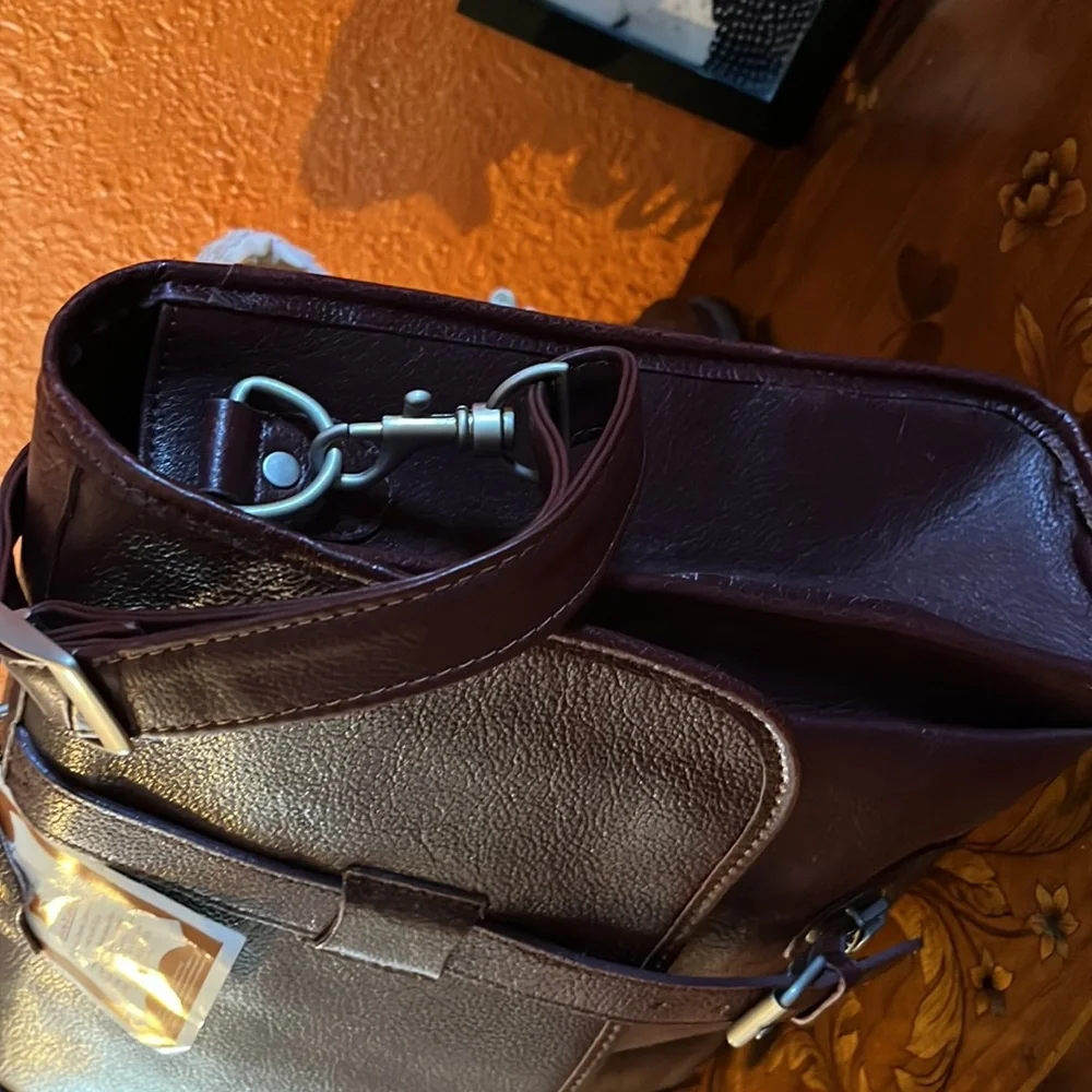 N/A hide brown from