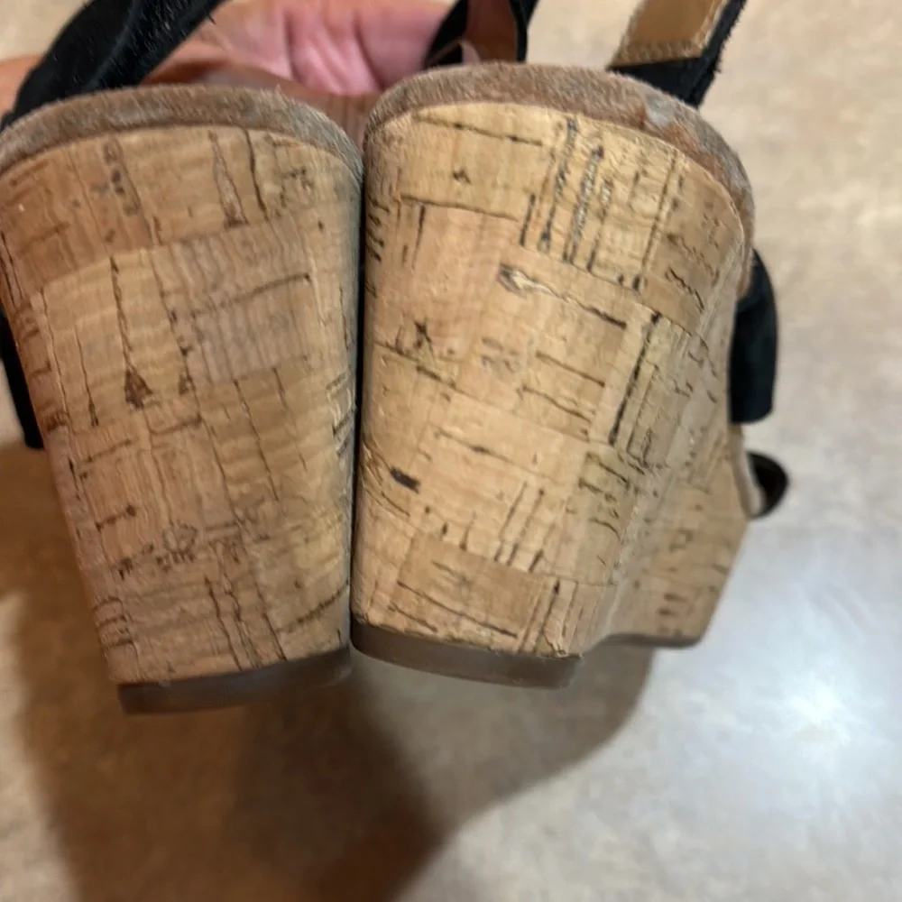 Clarks pre owned