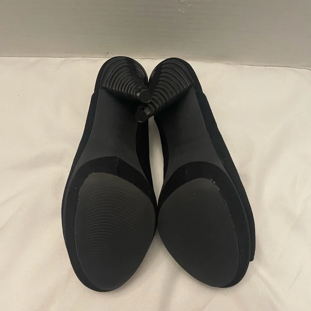 B makowsky shoes