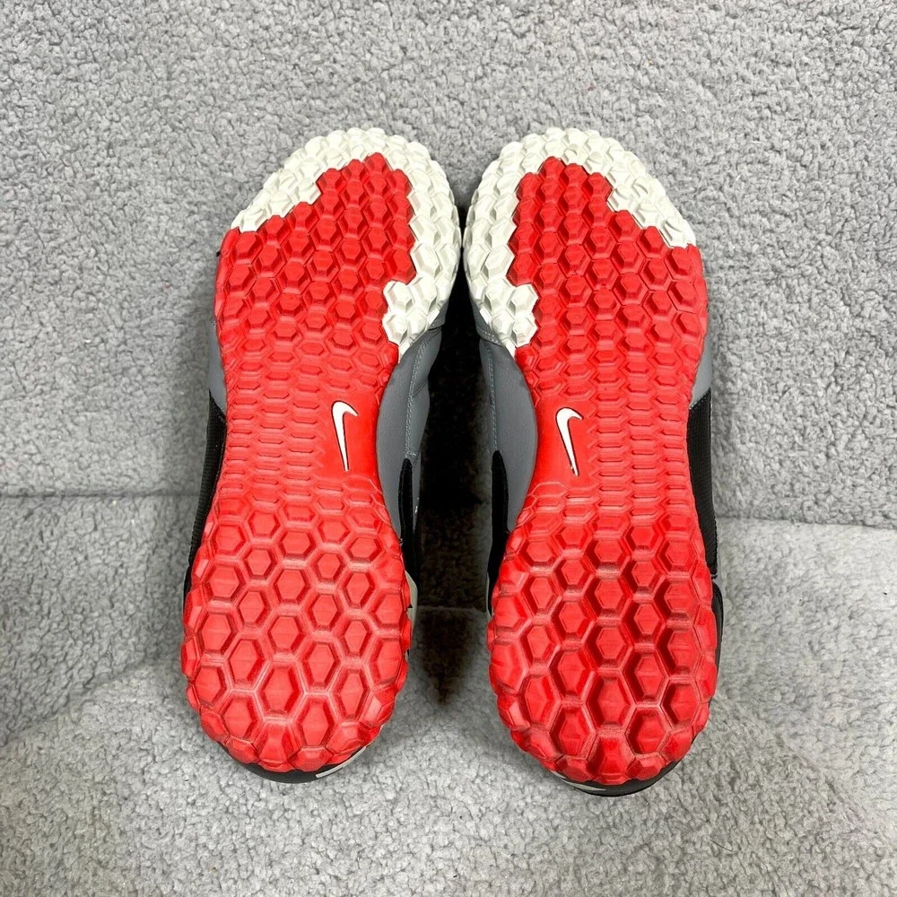 Nike bomba mens