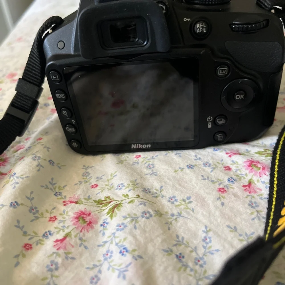 Nikon used few