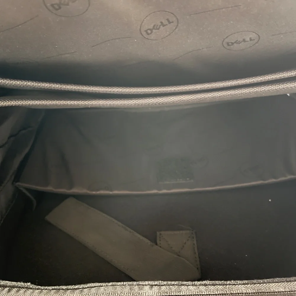 EUC DELL Laptop bag with shoulder strap