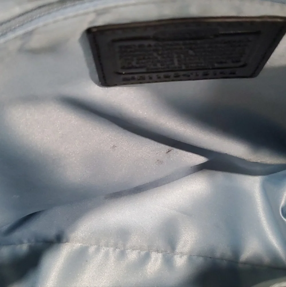 Coach color black