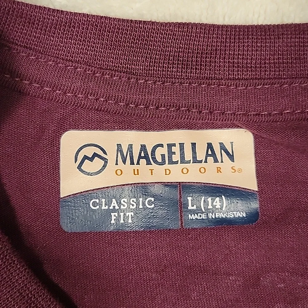 Magellan Outdoors nwt magellan