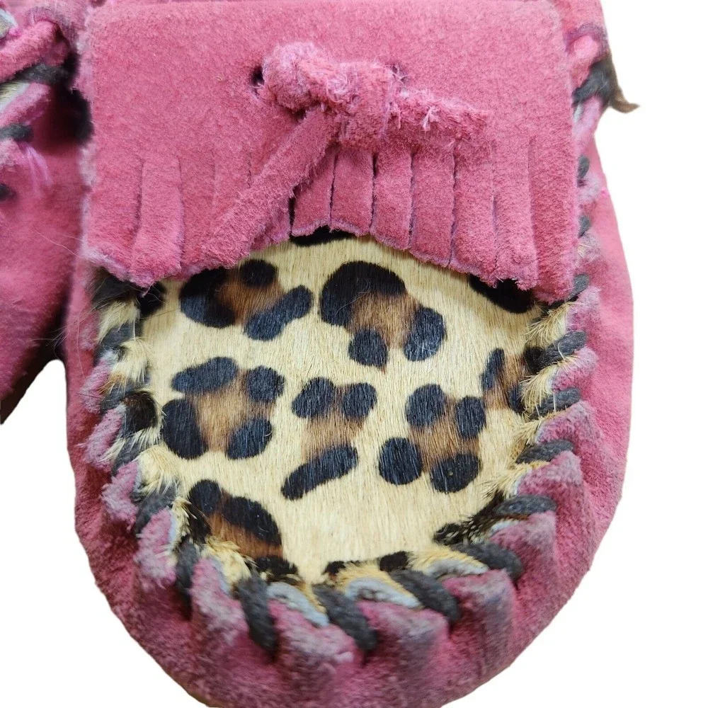 Minnetonka moccasins pink