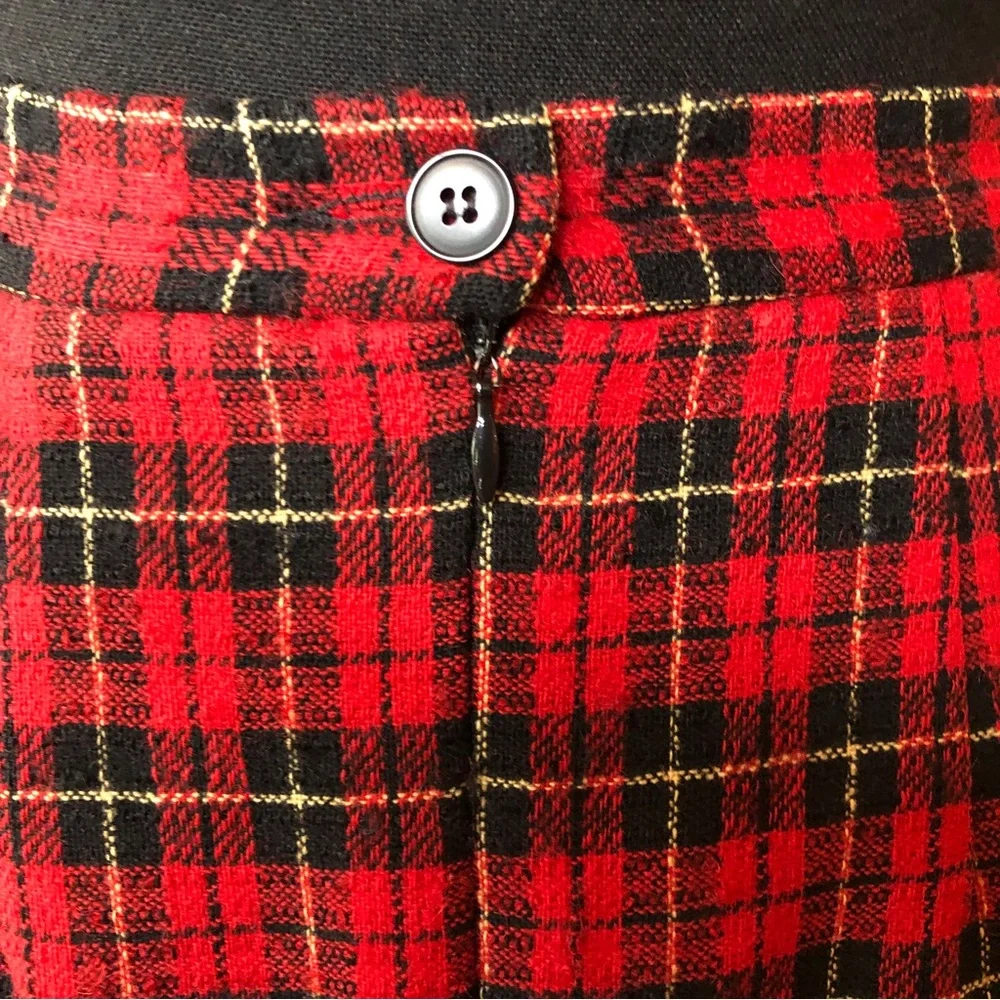 Pendleton features any