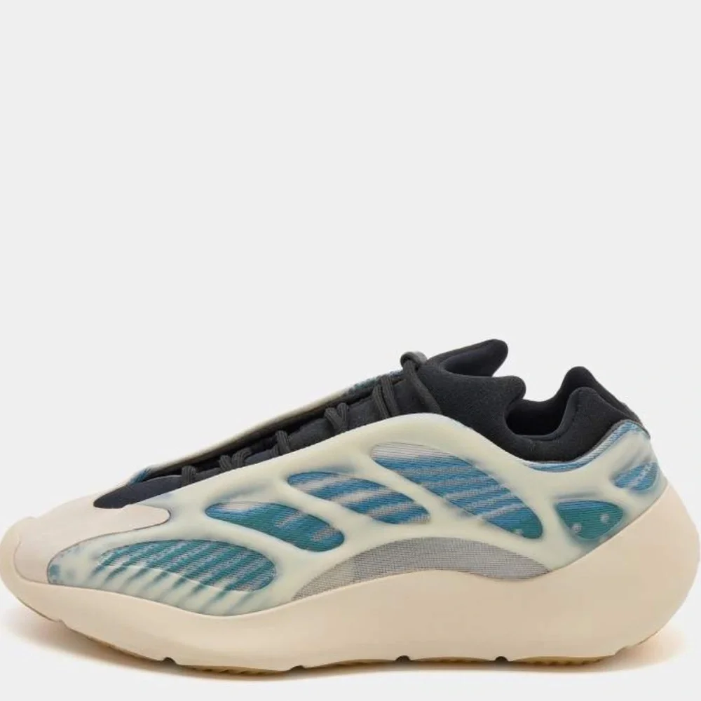 Adidas Yeezy 700 V3 Kyanite