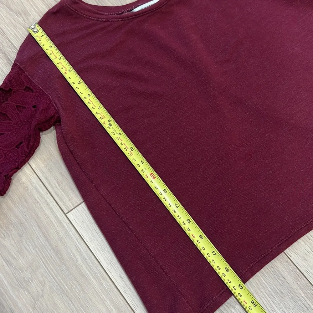 American Eagle Outfitters 3/4 Dolman Sleeve Open Slit Back Top