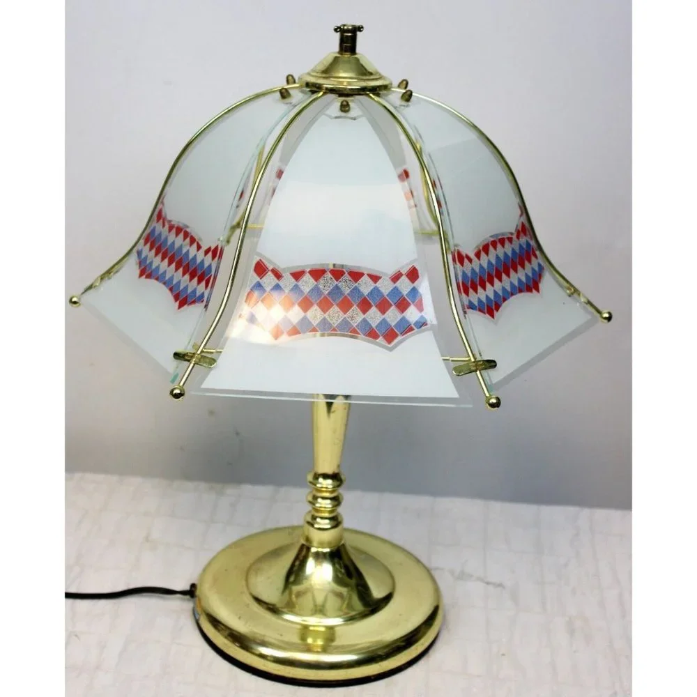 Unbranded vintage touch