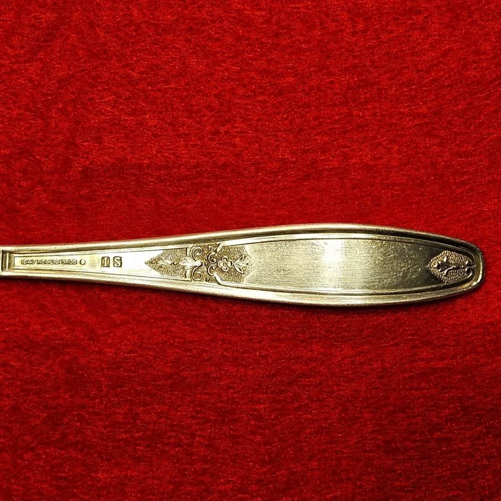 1847 Rogers Bros manufacturer 	1847