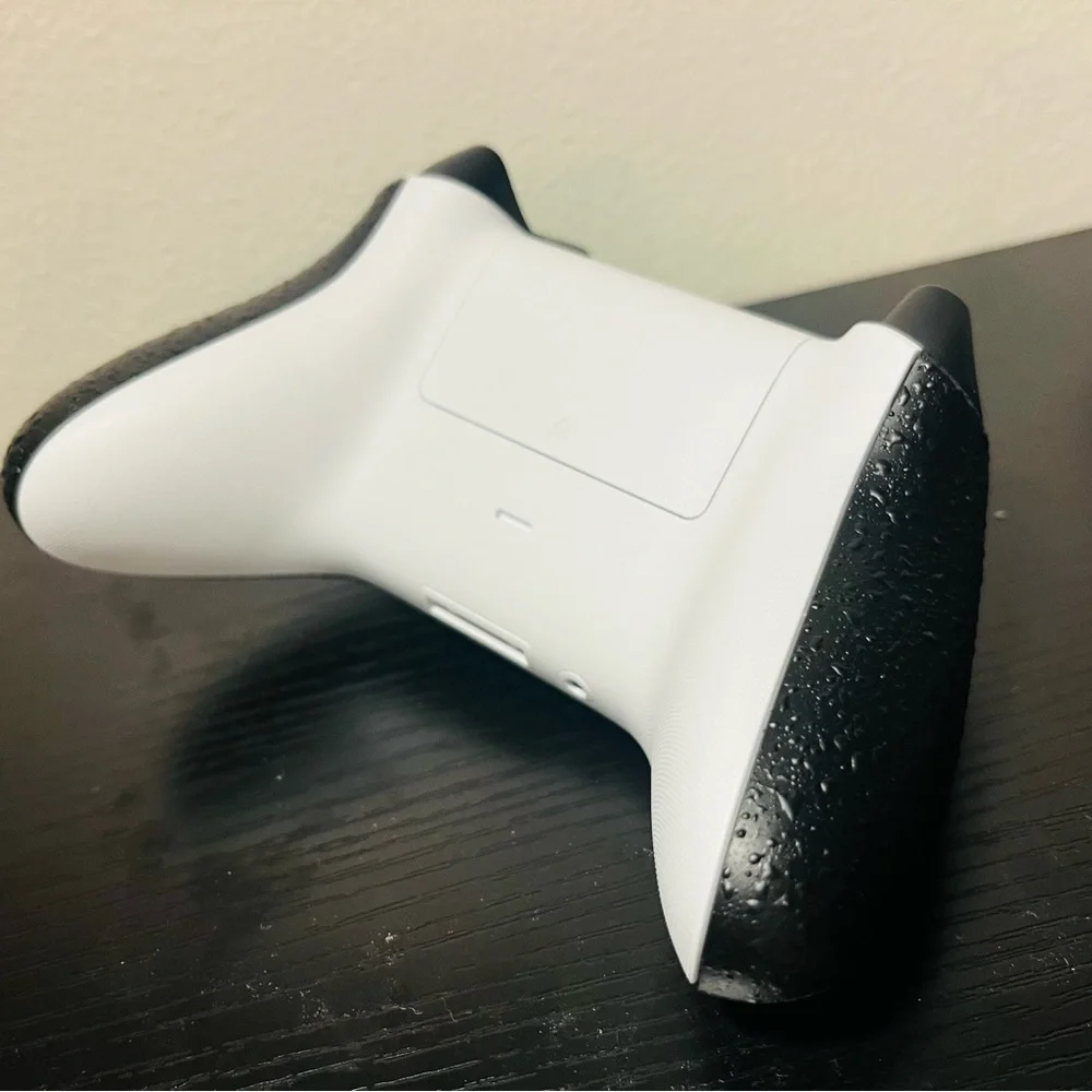 Microsoft carbon fiber