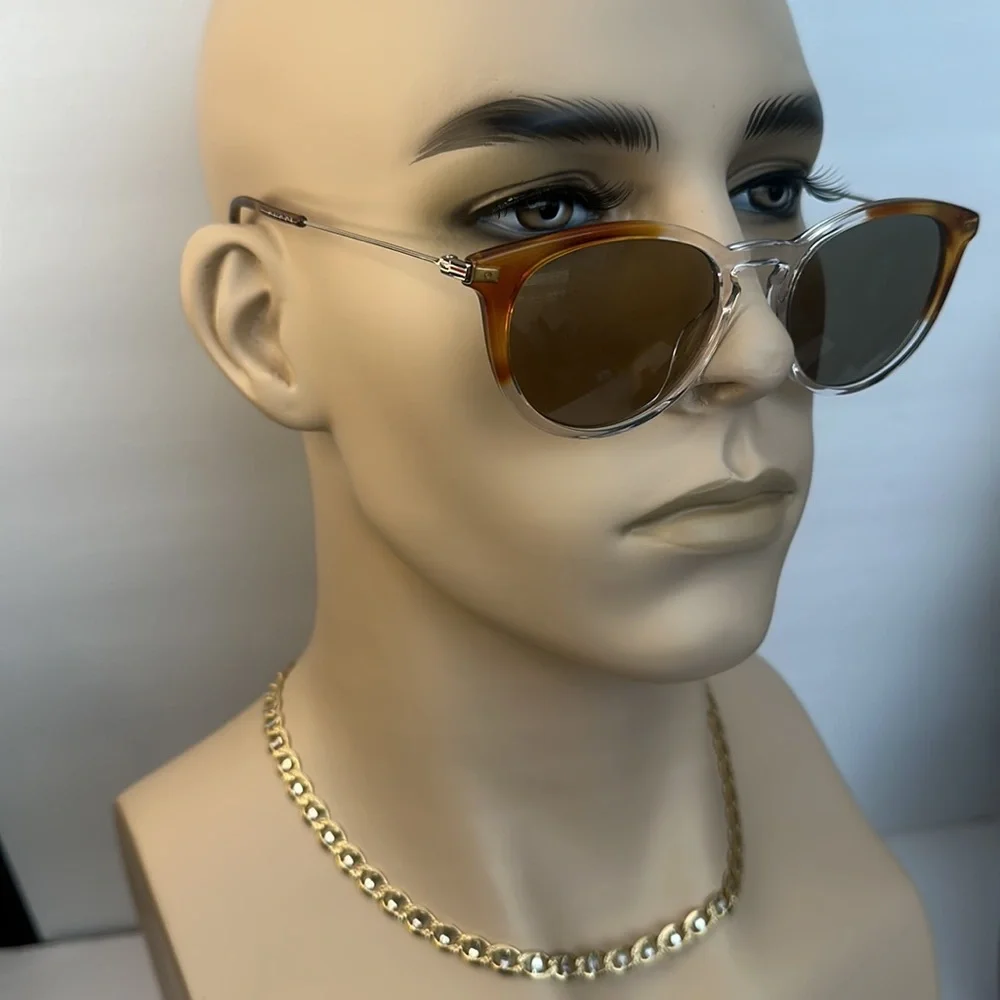 New - Authentic Gucci Eyewear GG1048s 004 round frame sunglasses