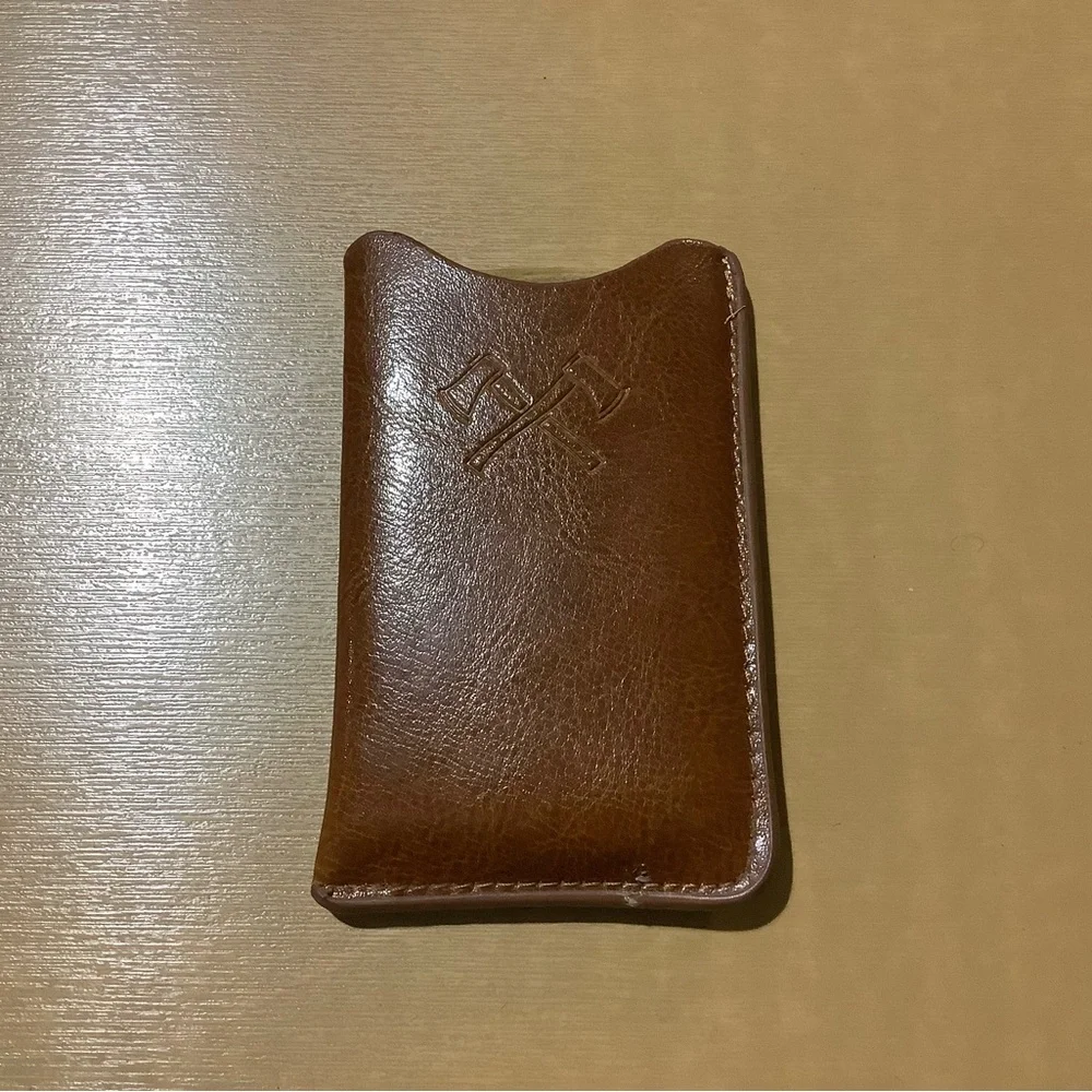 lumberjack leather comb