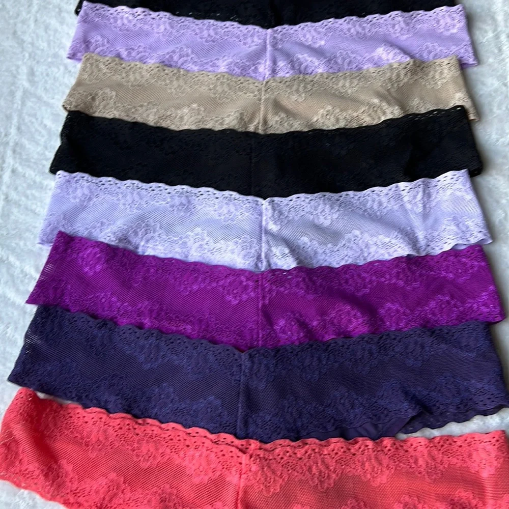 (8) Natori Bliss Perfection Thong