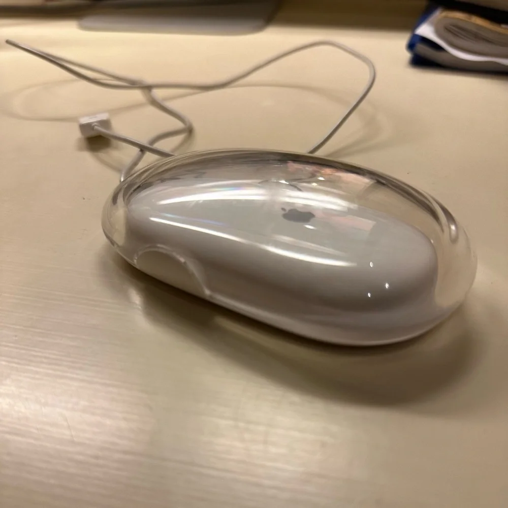 Apple Magic Mouse vintage