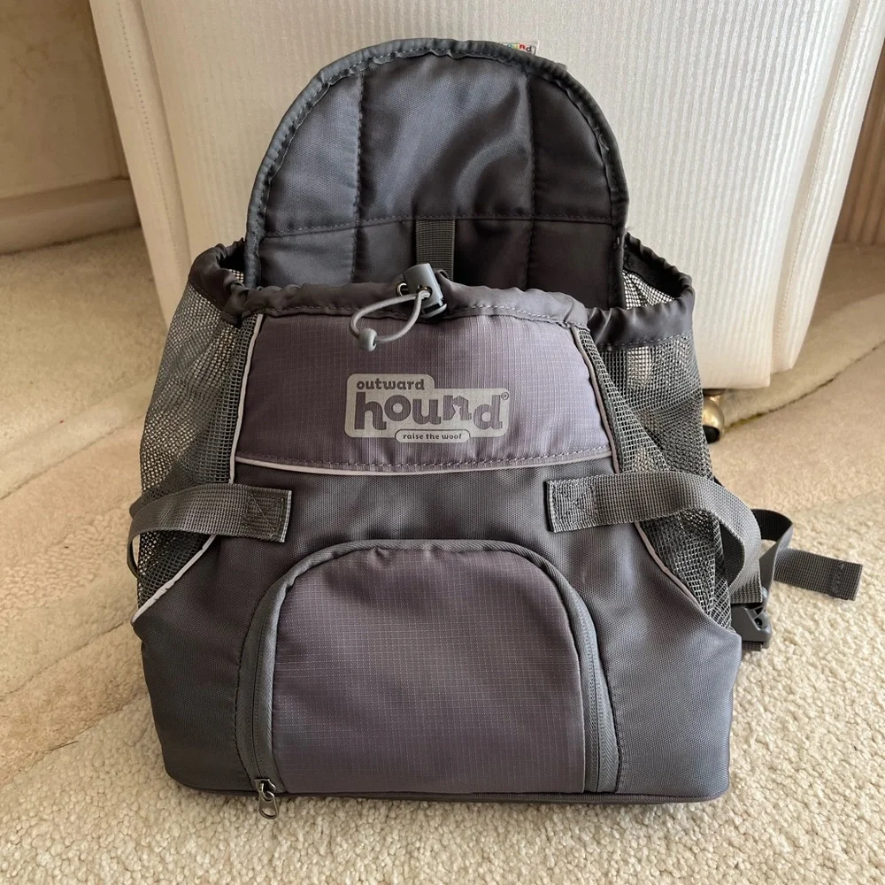 Outward Hound like new