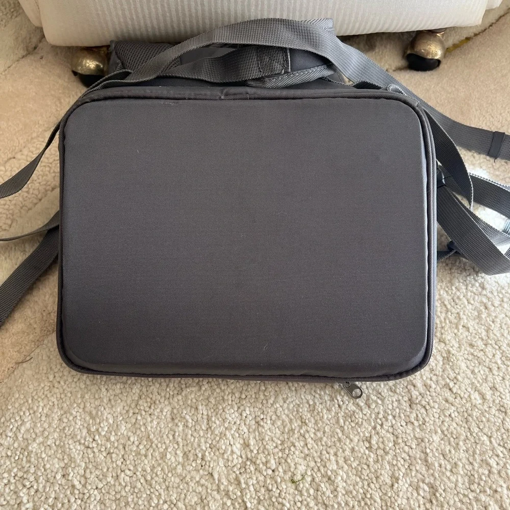 Outward Hound like new