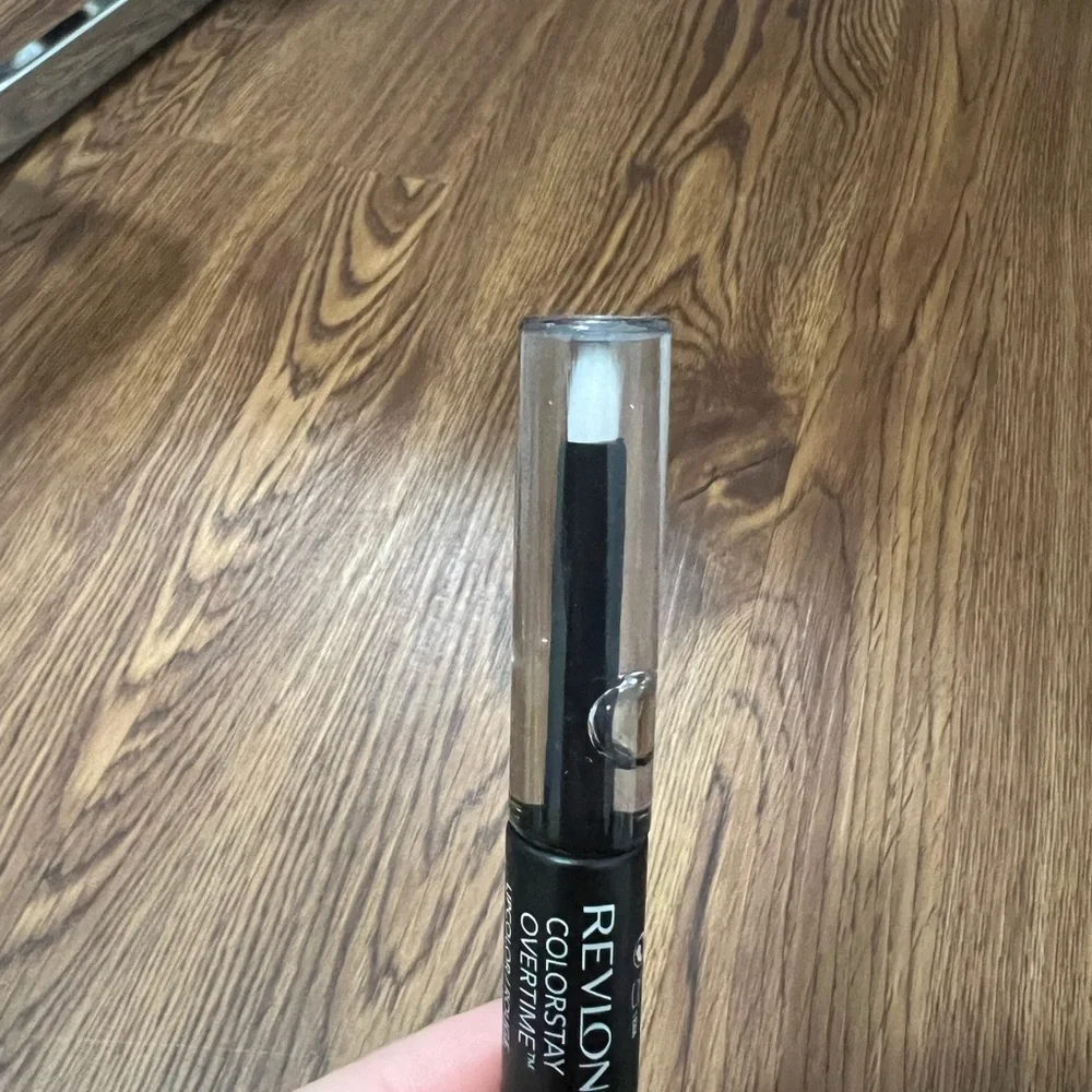 Revlon colorstay relentless