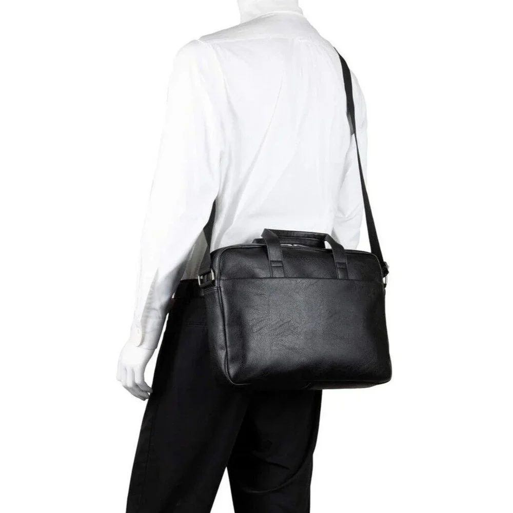 Kenneth Cole Reaction travel style