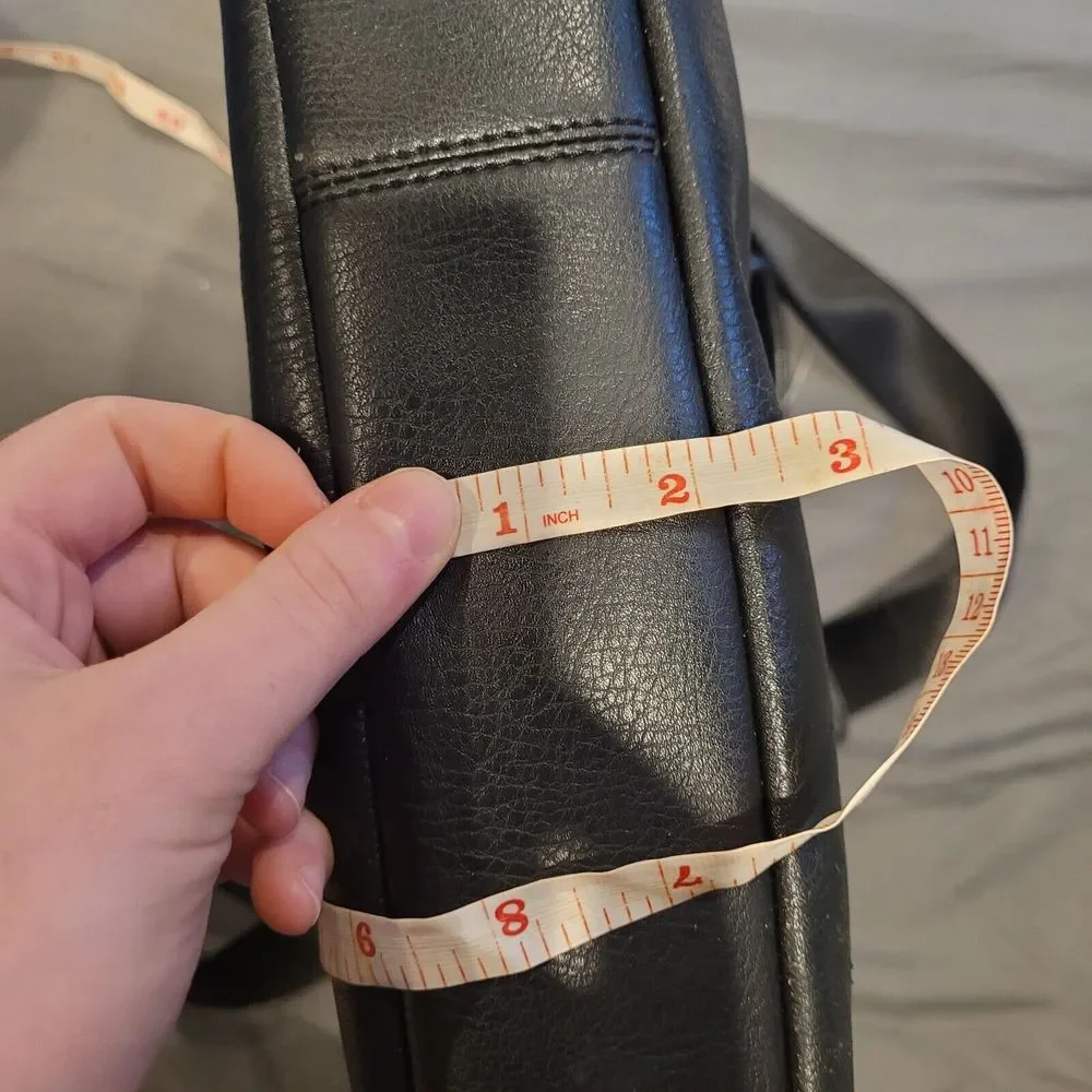 Kenneth Cole Reaction travel style
