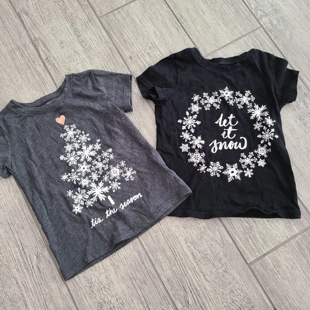 Old Navy toddler girl short sleeve Christmas t-shirts set of 2 grey and black 3T