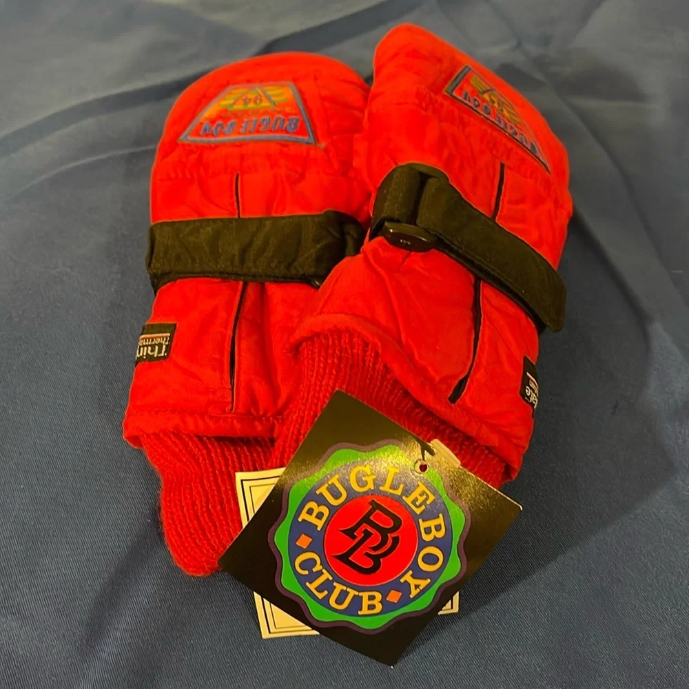 Bugle Boy Red Thermal Insulation Gloves Boys size 5-7