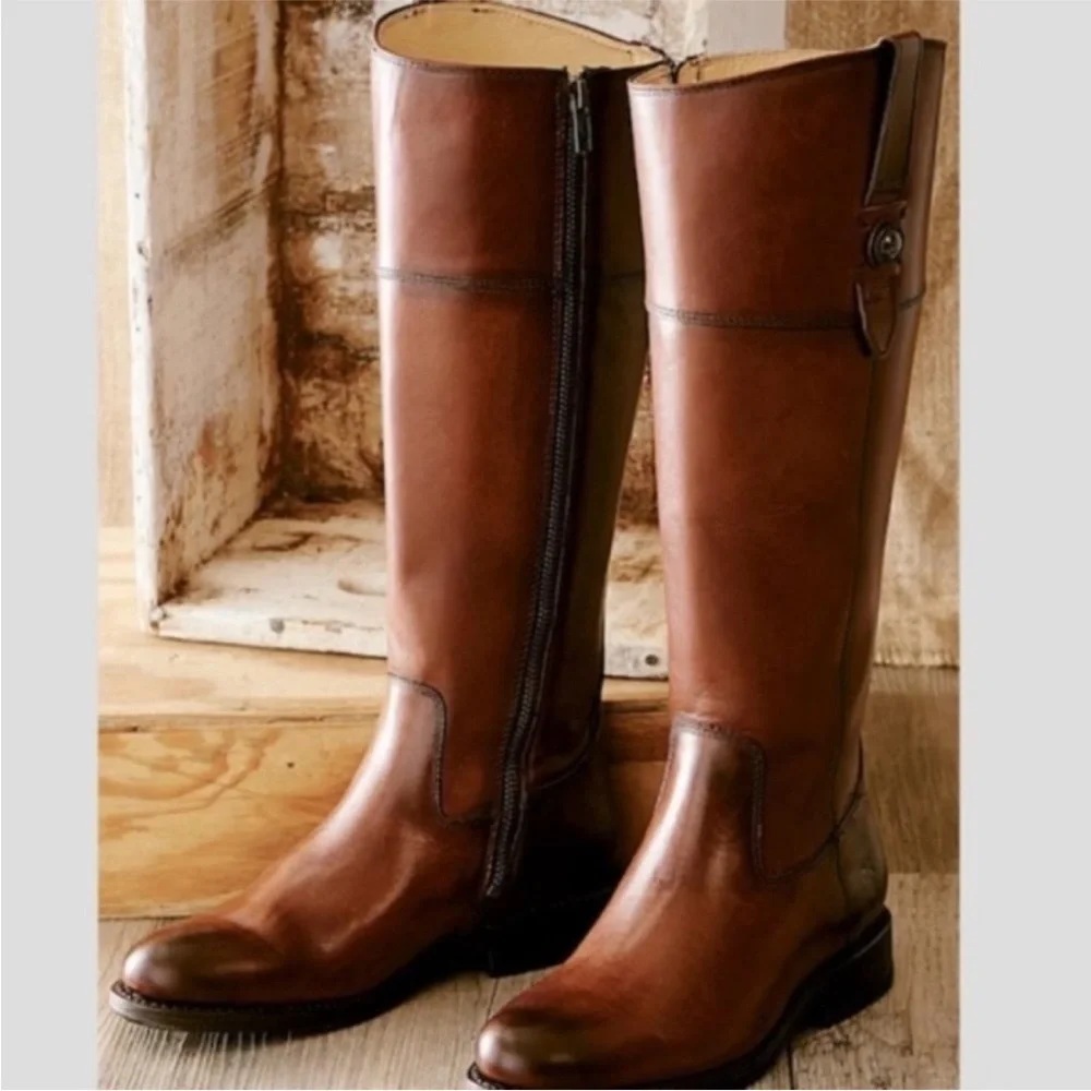 Frye 👢a modern