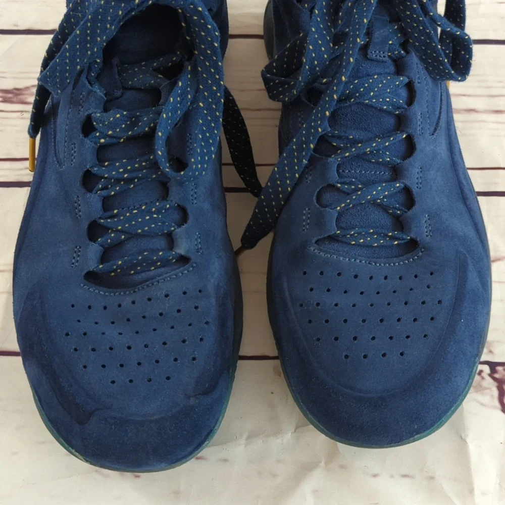 Under Armour nice pre