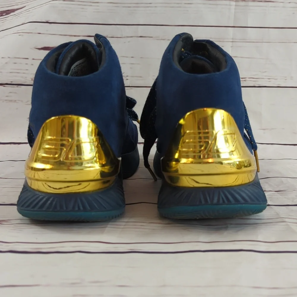 Under Armour nice pre
