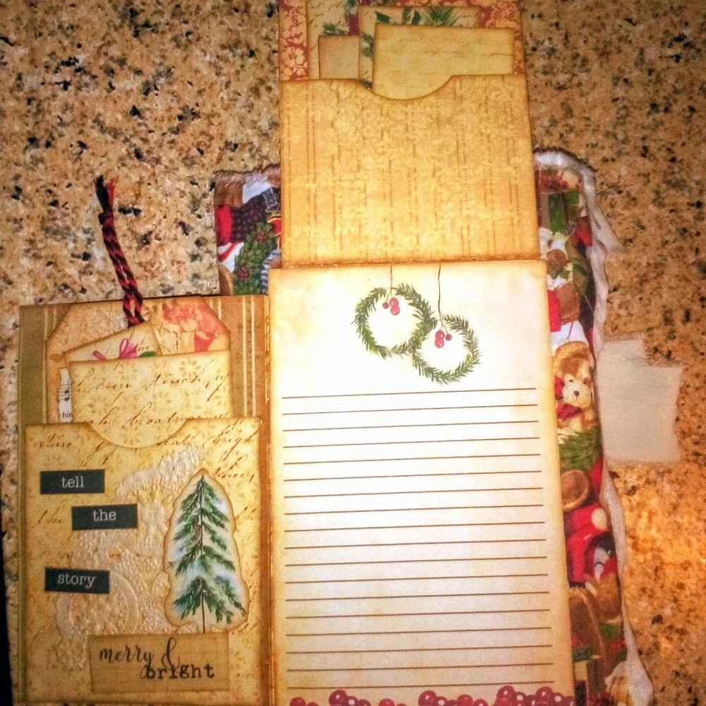 Handmade 🎄holly jolly