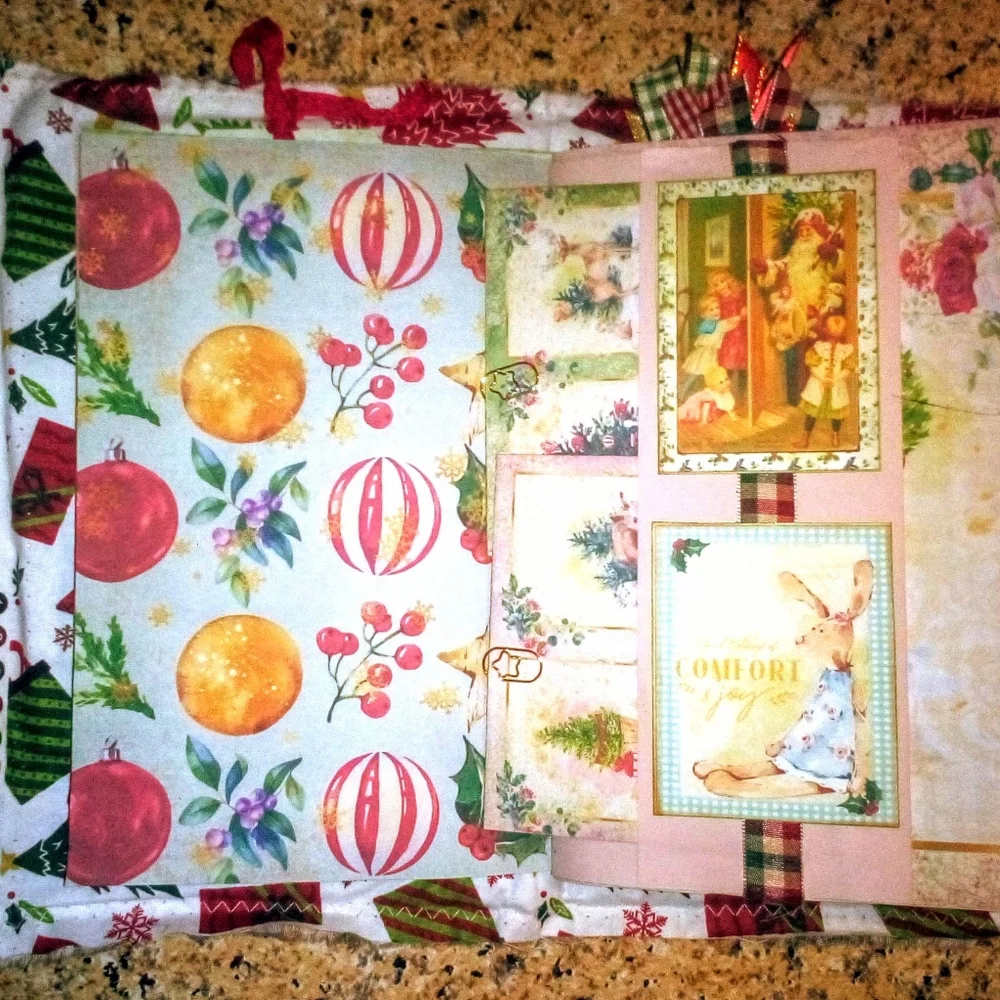 Handmade 🎄holly jolly