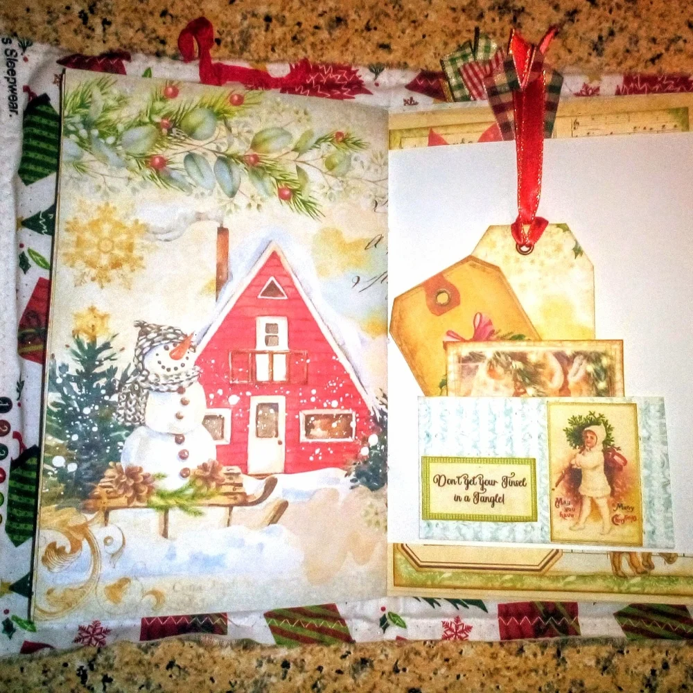 Handmade 🎄holly jolly