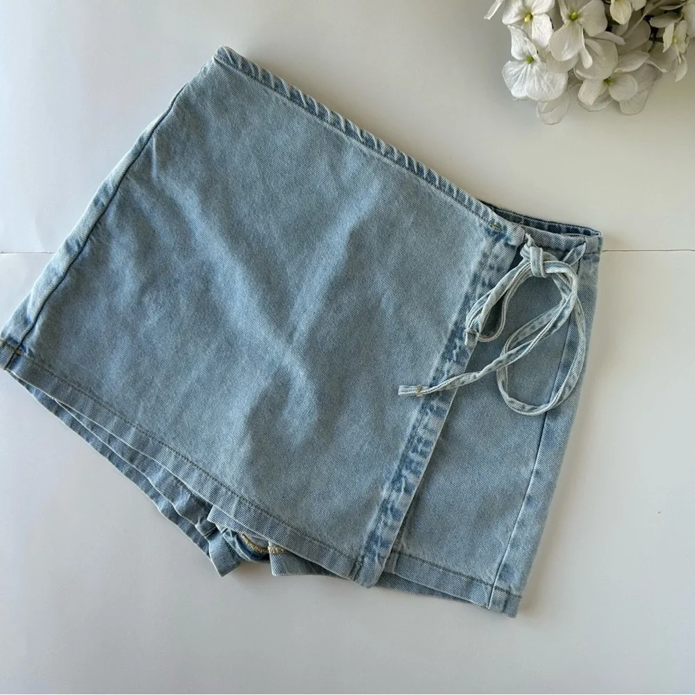stradivarius cotton stock w14