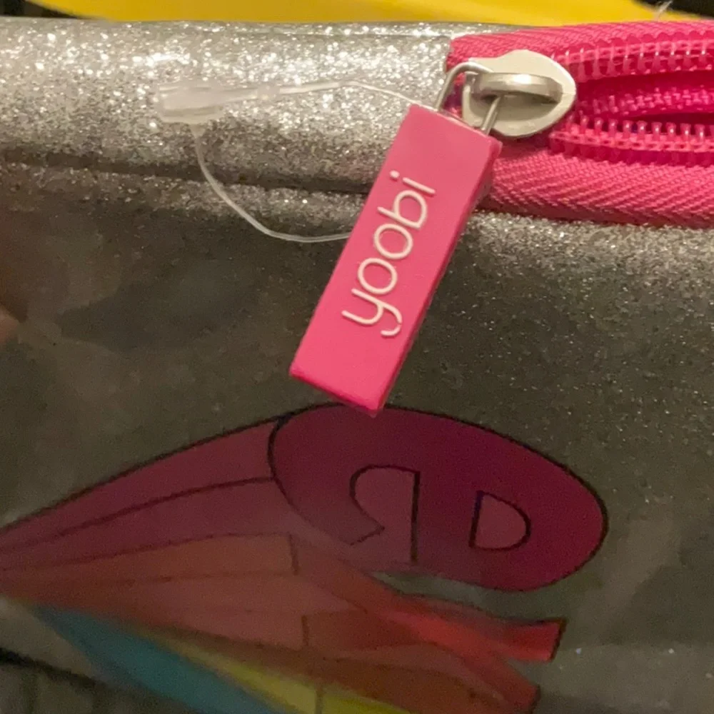 Yoobi nwot silver