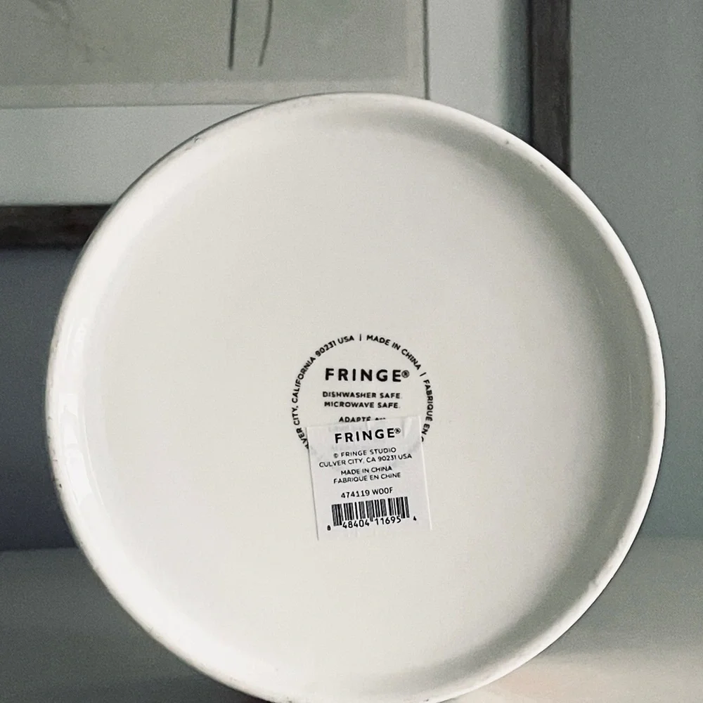 Fringe Studio ‘woof’ pet ceramic